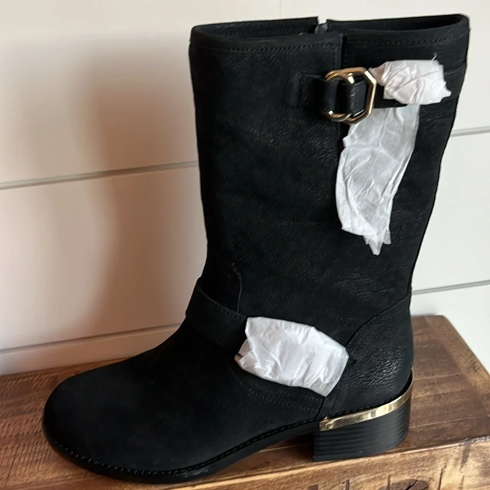 Vince Camuto Black and Gold Winter Boots with Textured Fabric and Side Zipper